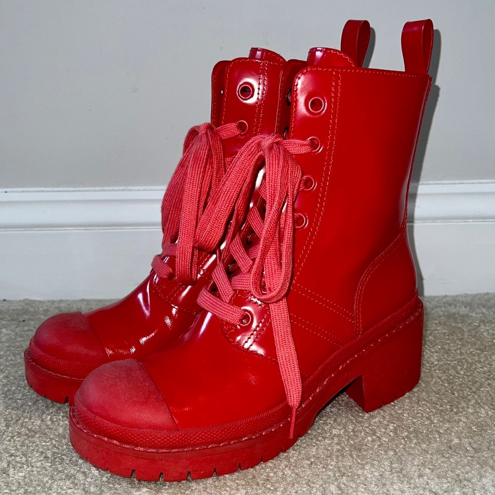 MARC JACOBS BRISTOL RED LEATHER COMBAT BOOTS: Size 39 European